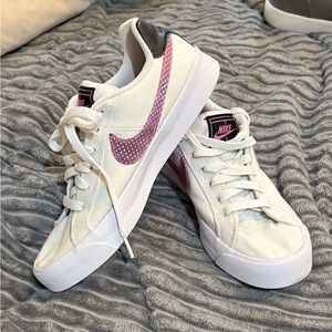 Nike Court Royale AC Women's White Pink and Black Sneakers Sz 7